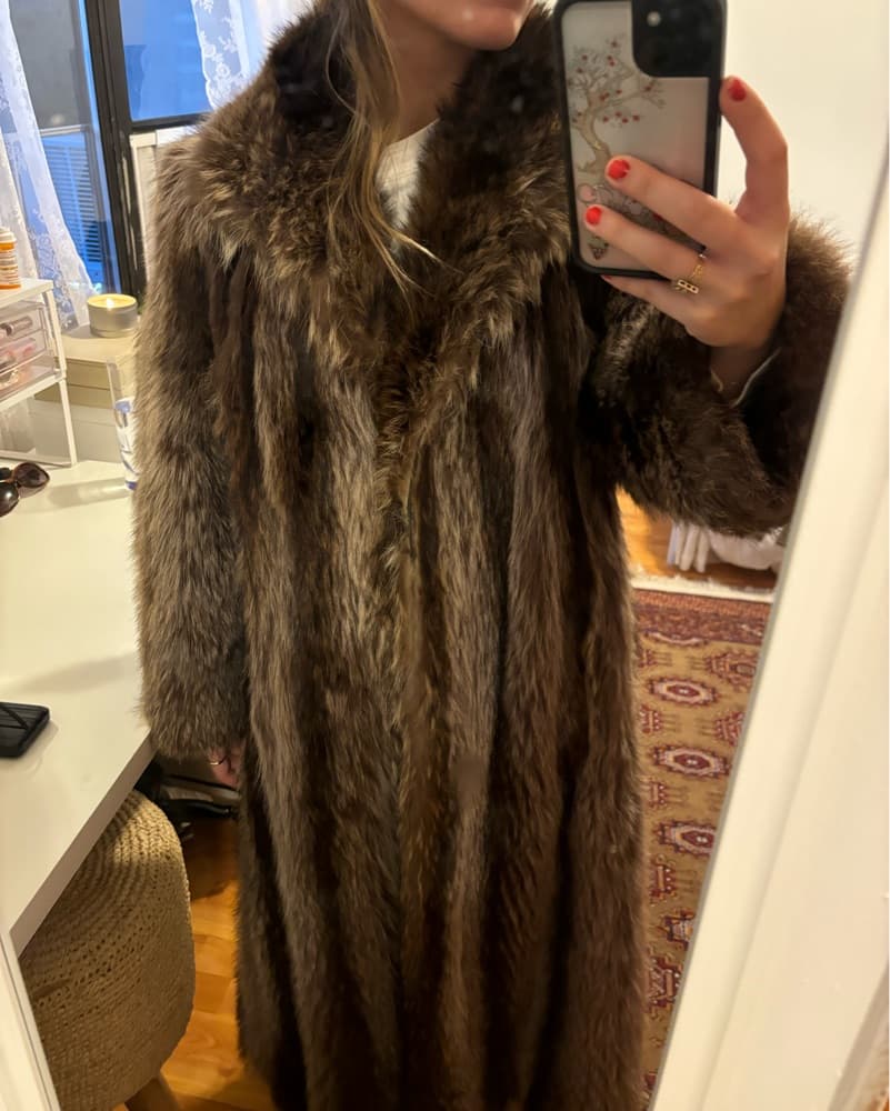 Vintage Fur Coat - Image 6