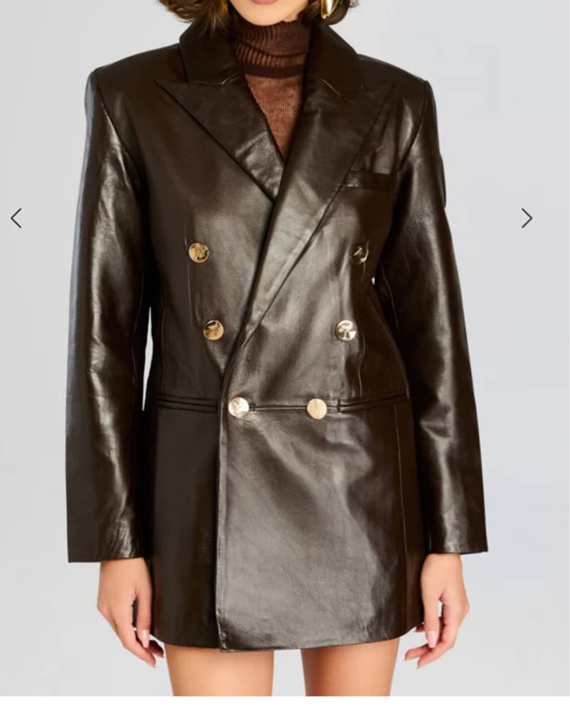 Chic Leather Jacket with Gold Buttons - Image 1