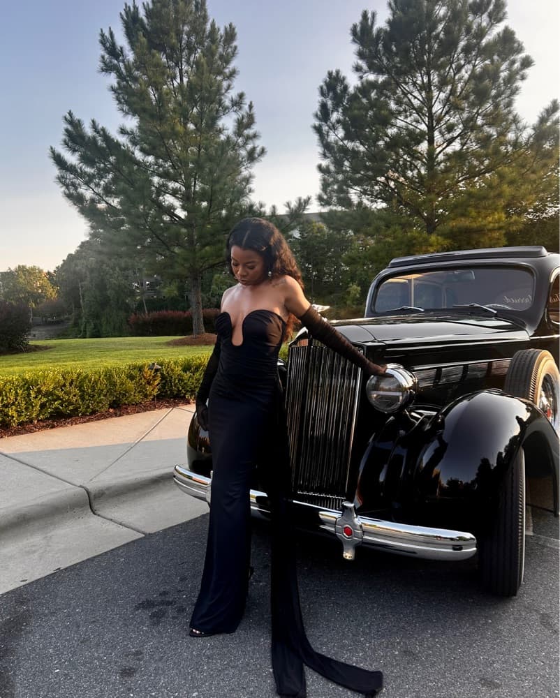 Black Tie BBXBRAND Maxi Gown with Train - Image 5