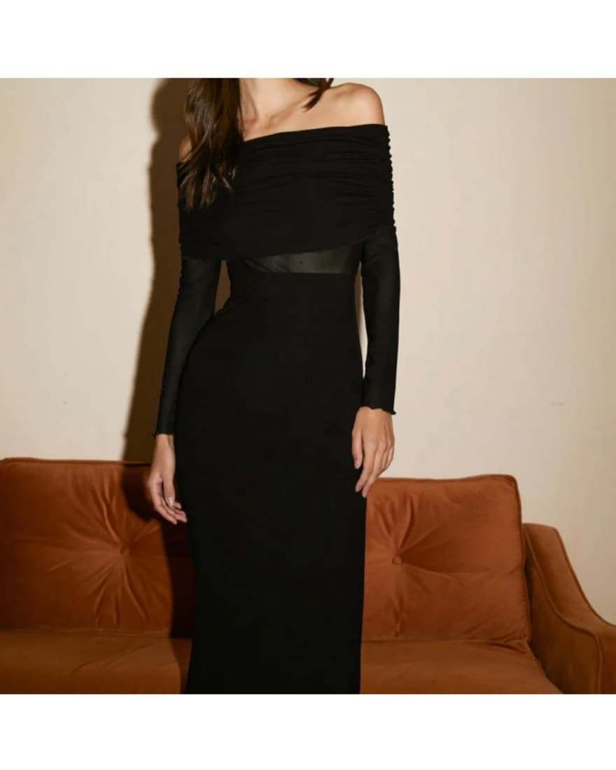 Commense Off Shoulder Gown - Image 3