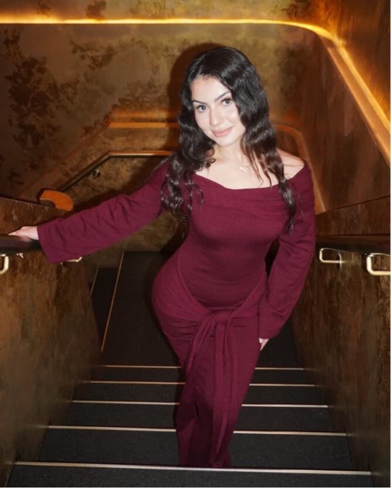 Burgundy Off-Shoulder Maxi Dress - Image 3