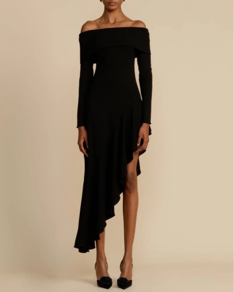 Elegant Off-Shoulder Black Dress - Image 1