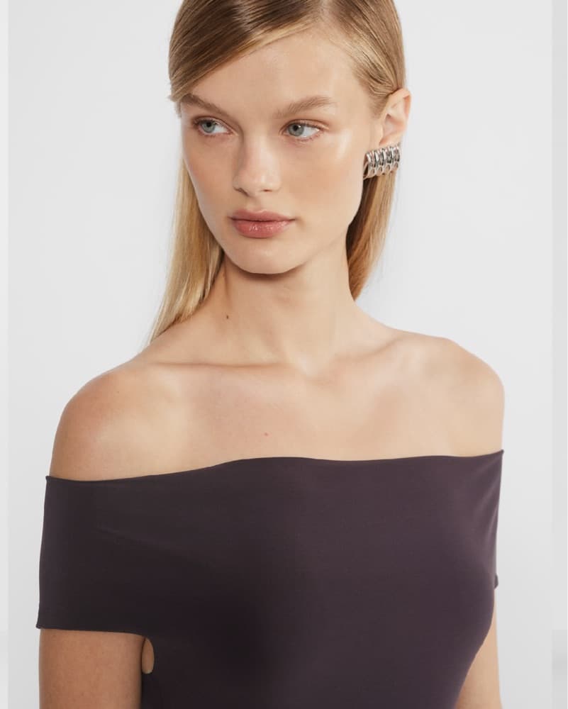 Aritzia Elegant Off-Shoulder Maxi Dress - Image 3