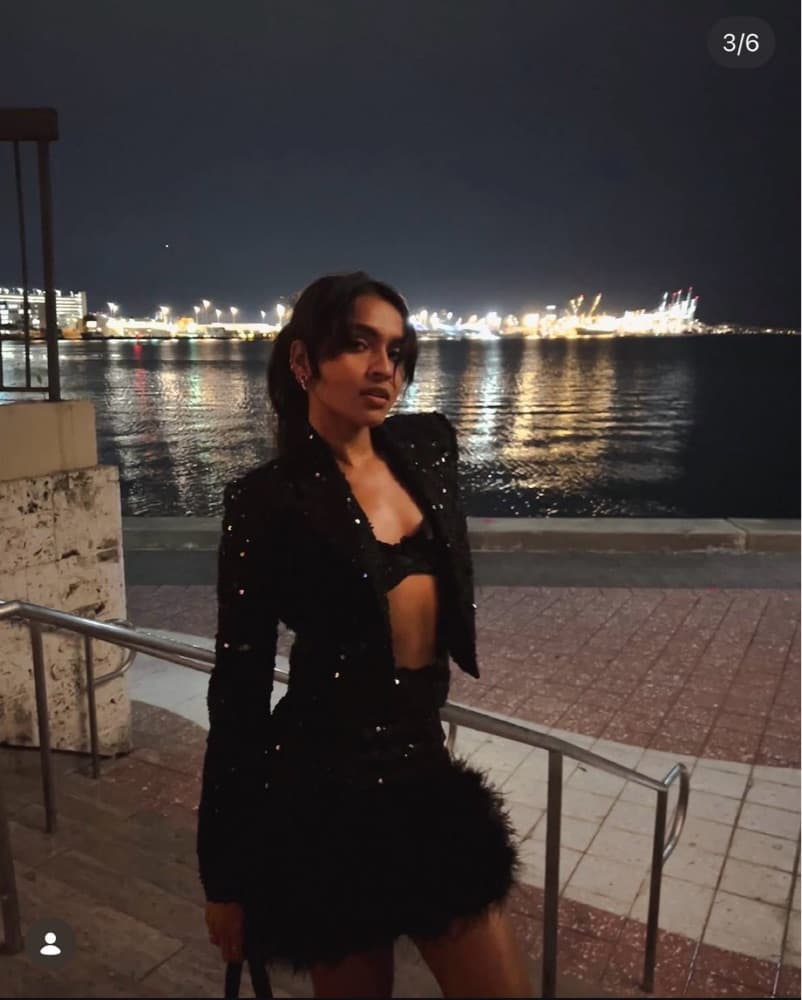 Nadine Merabi Sparkling Black Set - Image 3