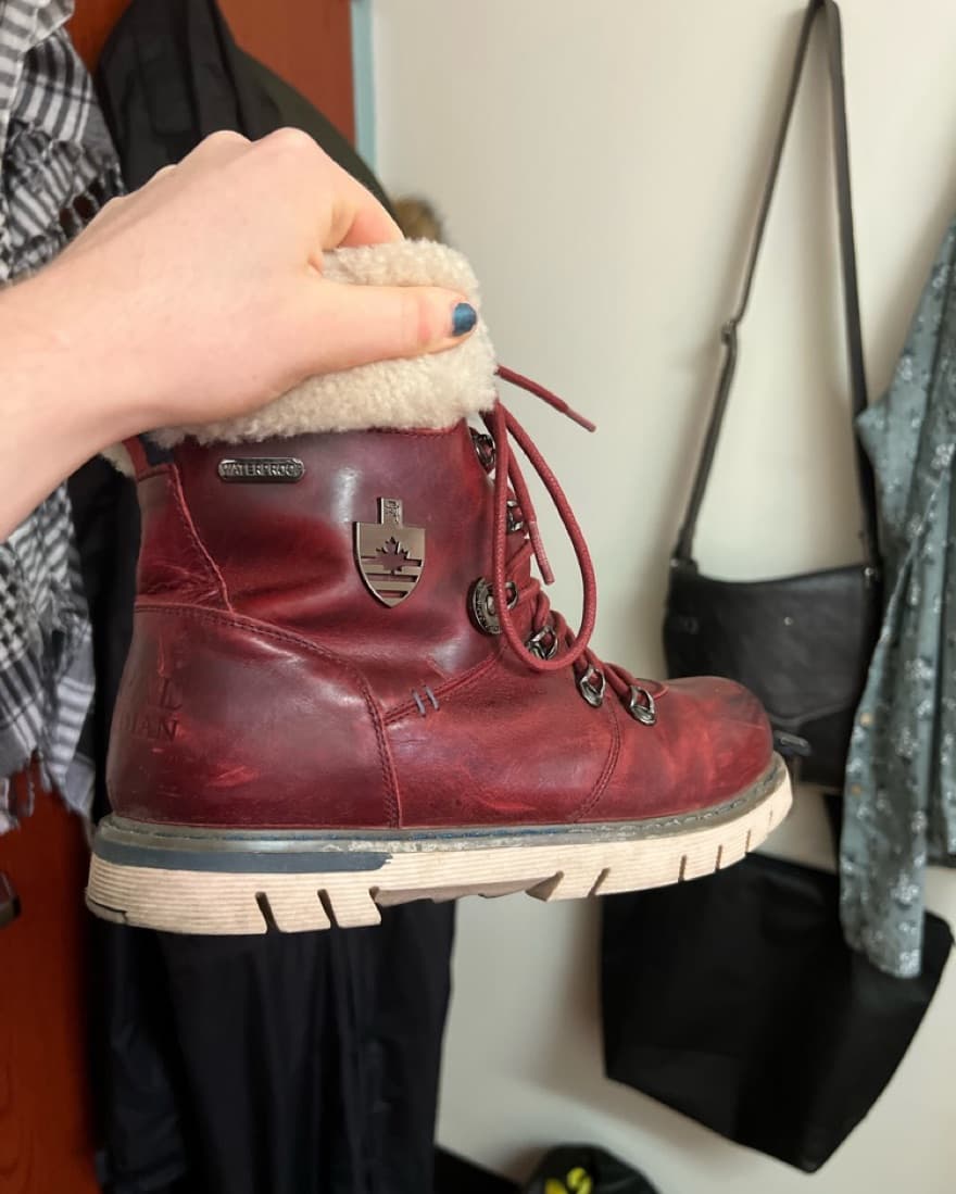 Royal Canadian Burgundy Snow Boots - Image 3