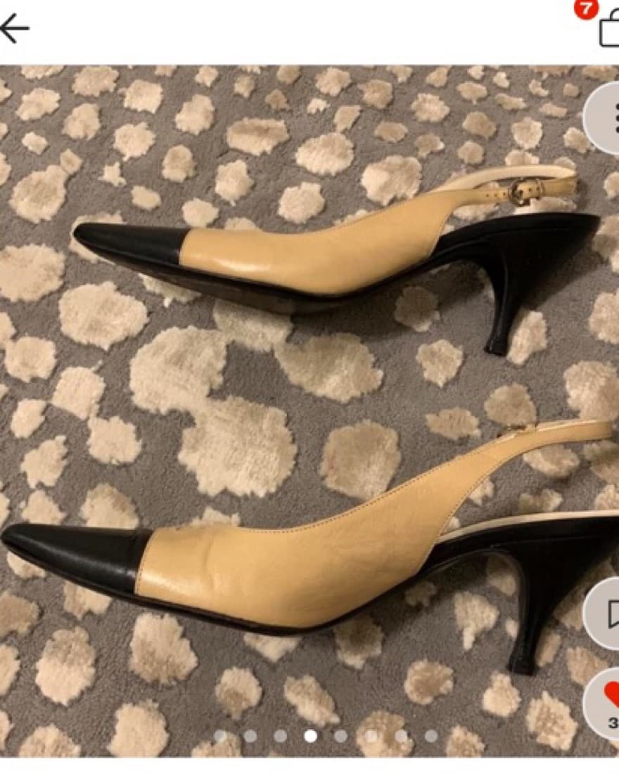 Ferragamo Pumps  - Image 2