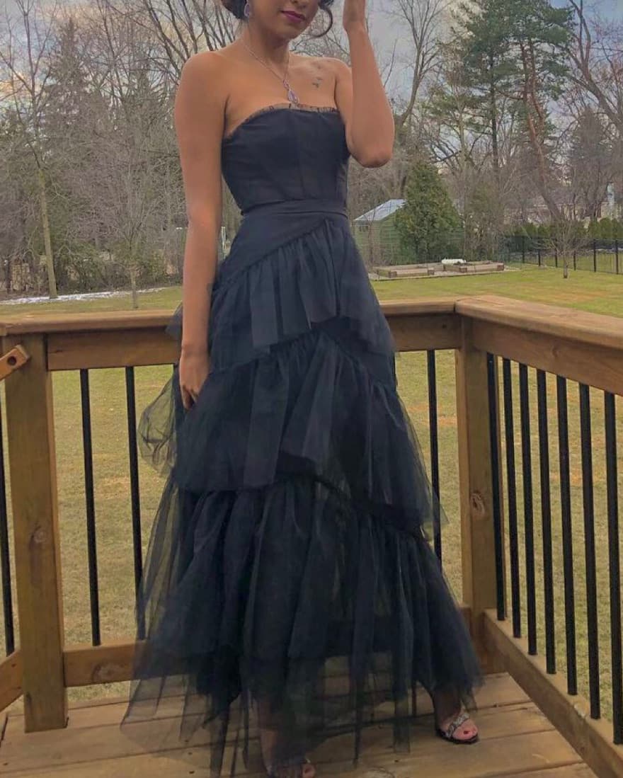 Corset Tulle Gown in Black BCBGMAXAZRIA - Image 3