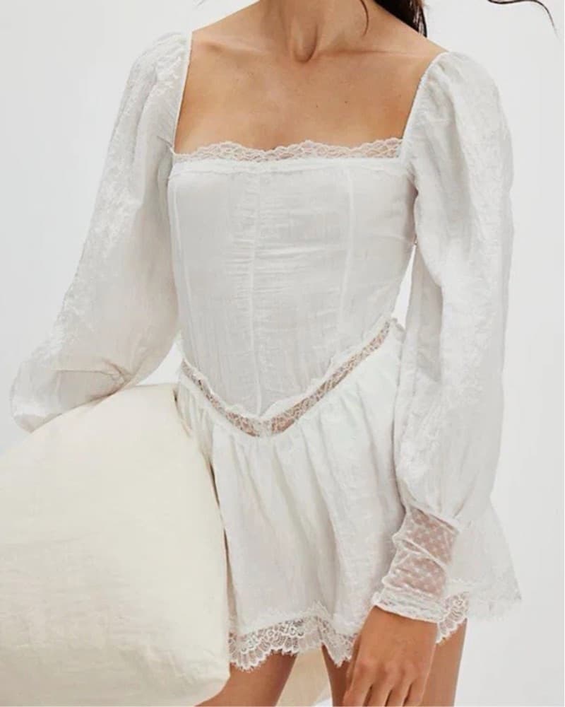Romantic White Lace Puff Sleeve Playsuit - Image 3
