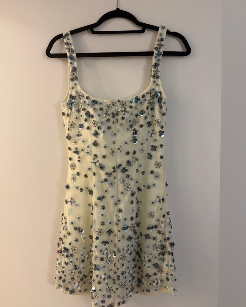 MAJORELLE Embellished in White & Blue - Image 1