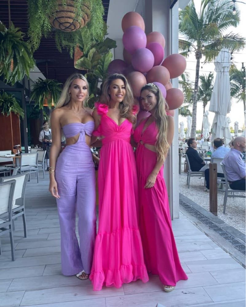 Vibrant Fuchsia Ruffled Maxi Dress - Image 4