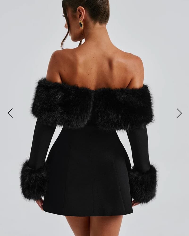 Glamorous Fur-Trimmed Black Dress - Image 6