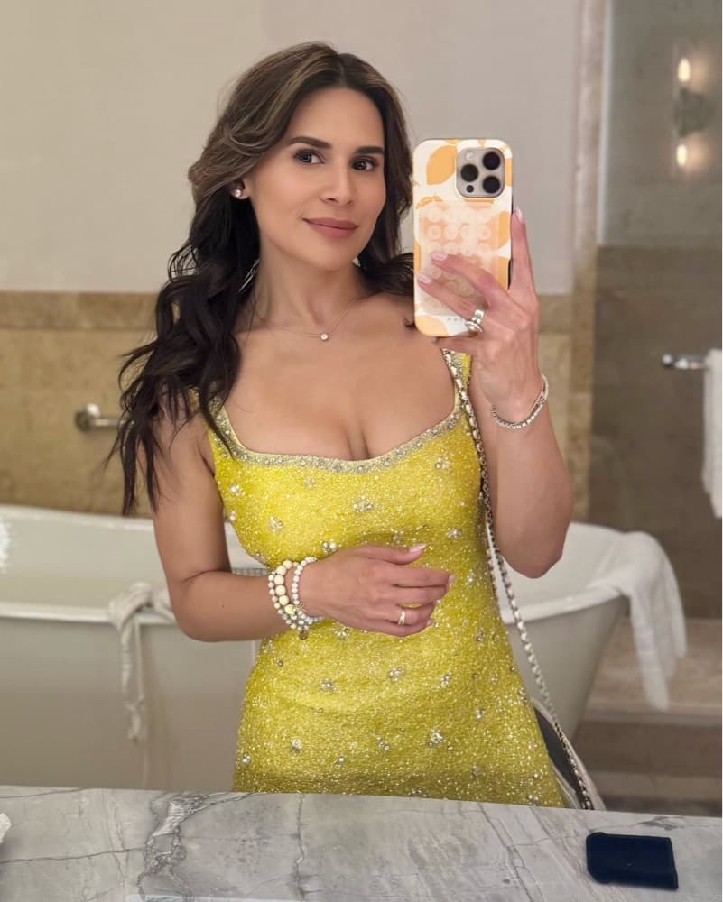 Clio Peppiatt Yellow Beaded Dress - Image 5