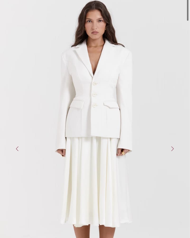 House Of CB Blazer - Image 2