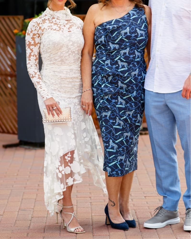 Elegant Lace Maxi Dress - Image 3