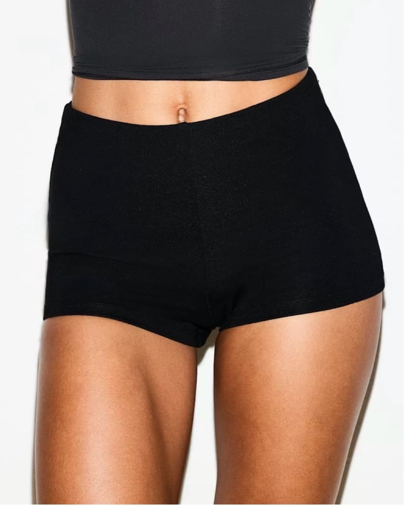 HIGH-WAISTED HOT SHORT - Image 1