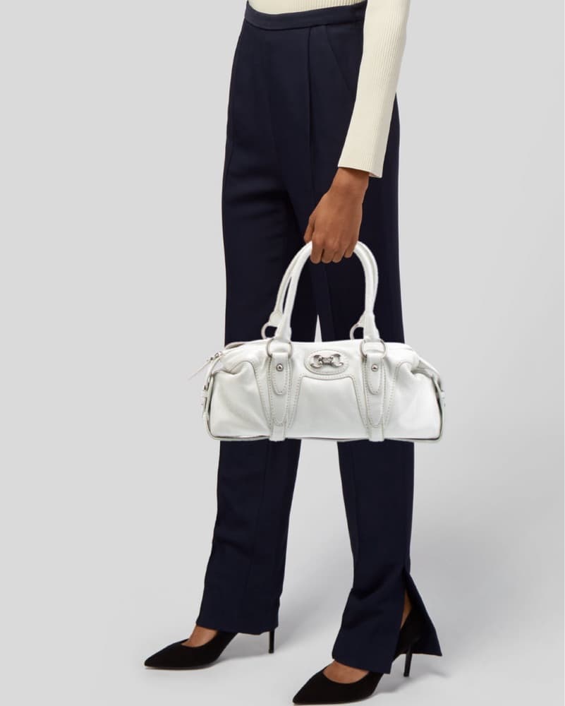 Michael Kors White Handbag - Image 2