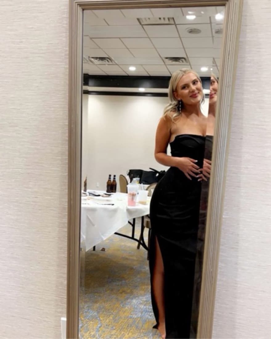 Formal Black Tie Bodycon Dress - Image 4