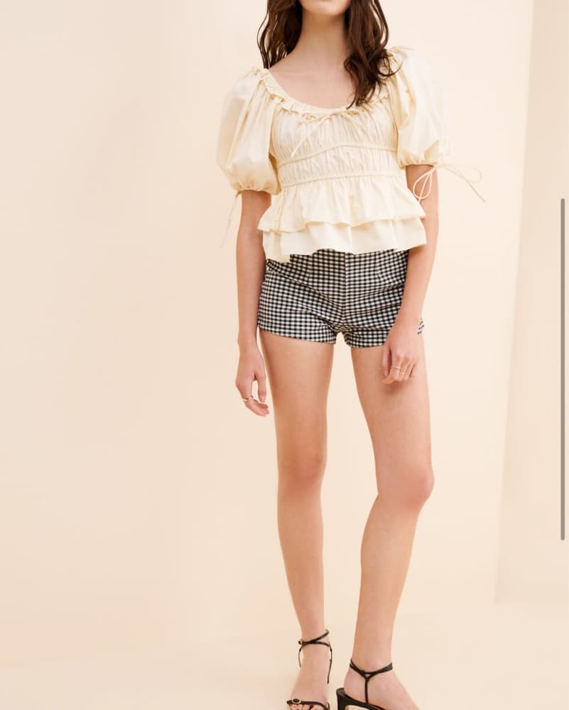 Cropped Romantic Puff Sleeve Blouse - Image 2
