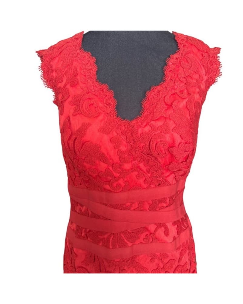 Tadashi Shoji Lace Cocktail Dress Size 6 - Image 5