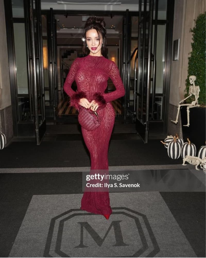 Burgundy new year gala big getsby dress - Image 3
