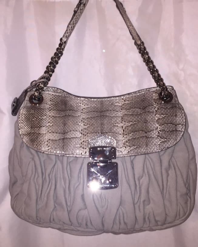 MIU MIU python oversized shoulderbag - Image 2
