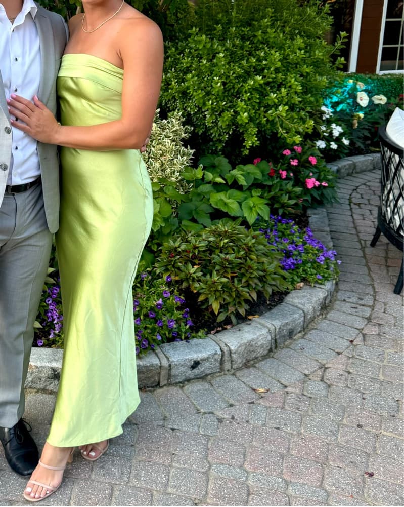 Green Dress - Image 2