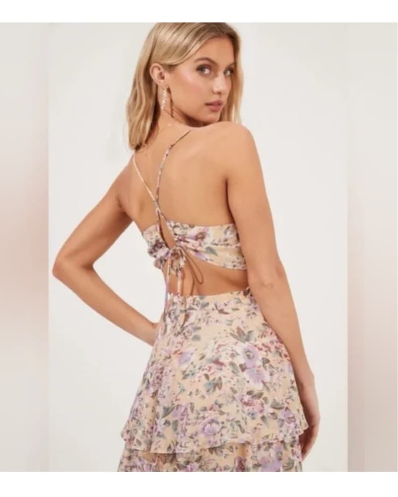 ASTR Tiered Ruffle Pale Yellow Floral  - Image 2