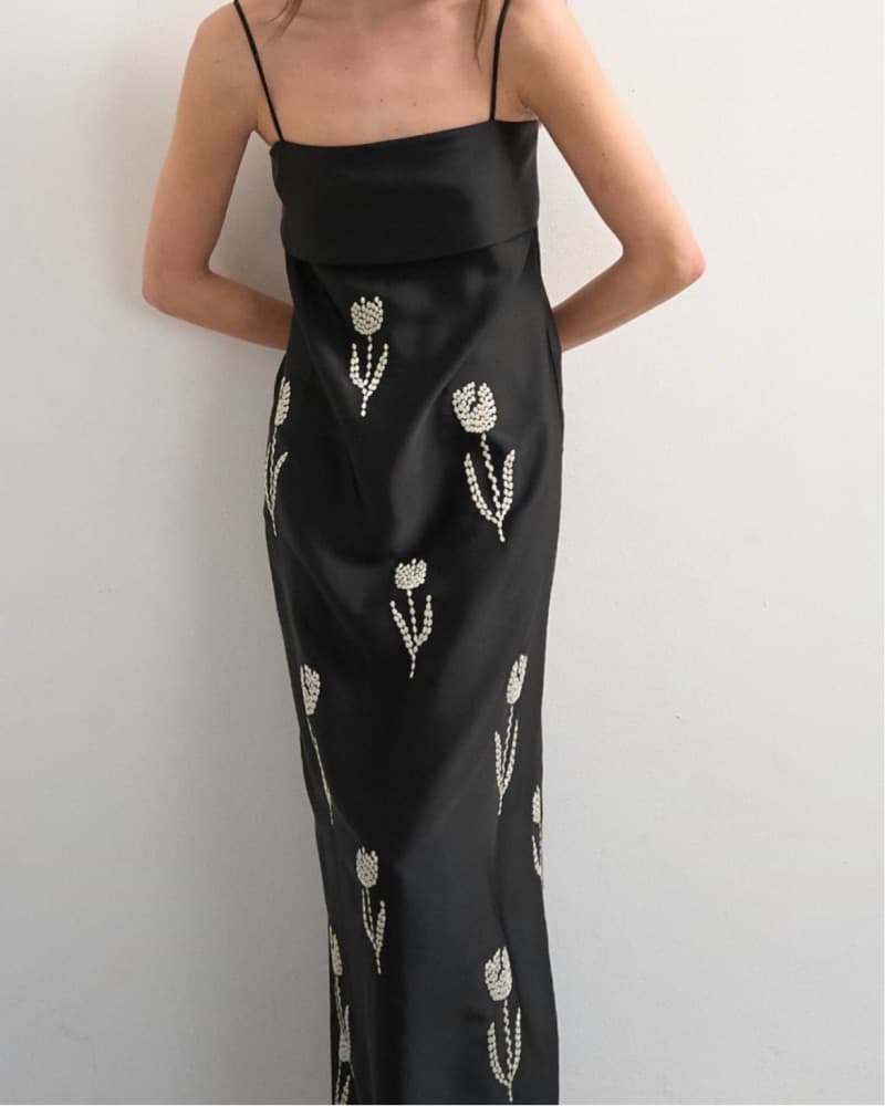 Topshop Black Embrodiered Flowers Dress - Image 4
