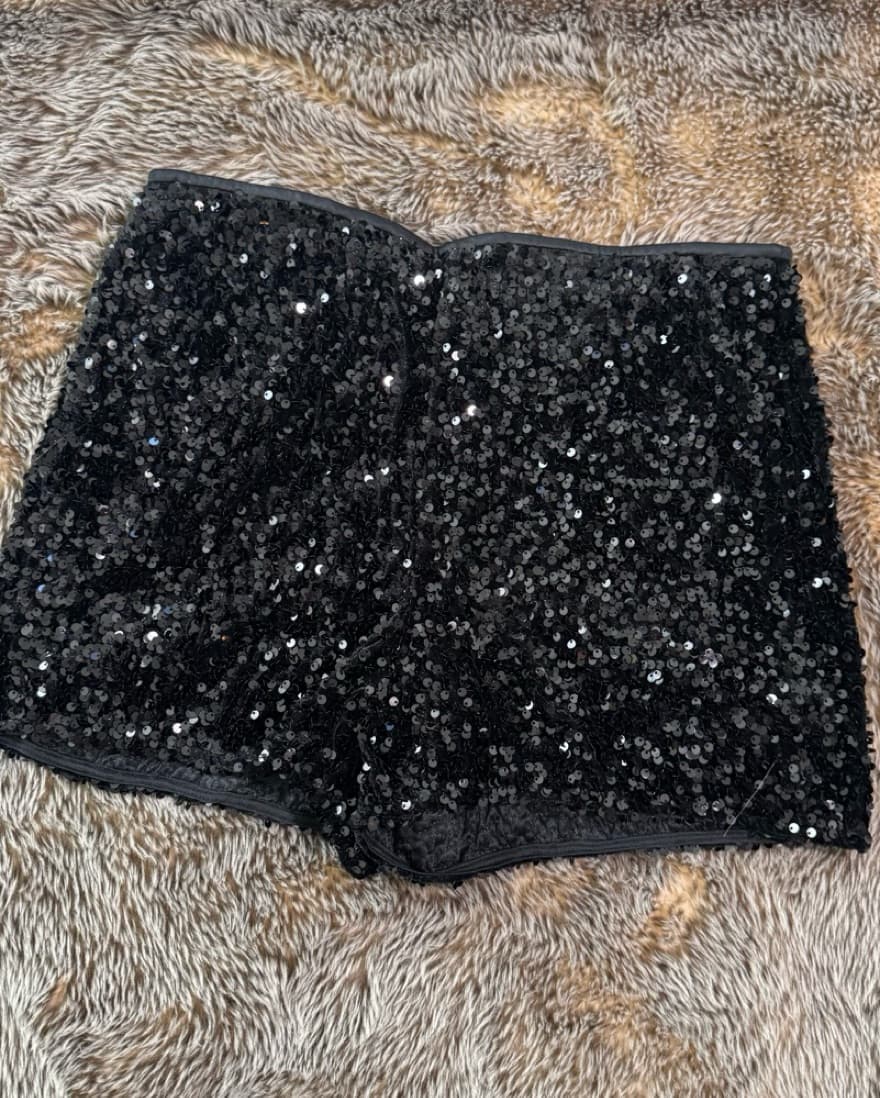 MANGO Black Sequin Shorts - Image 5