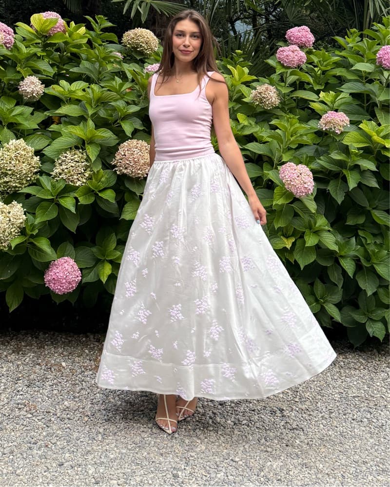 Helsa White And Pink Embroidered Skirt - Image 1