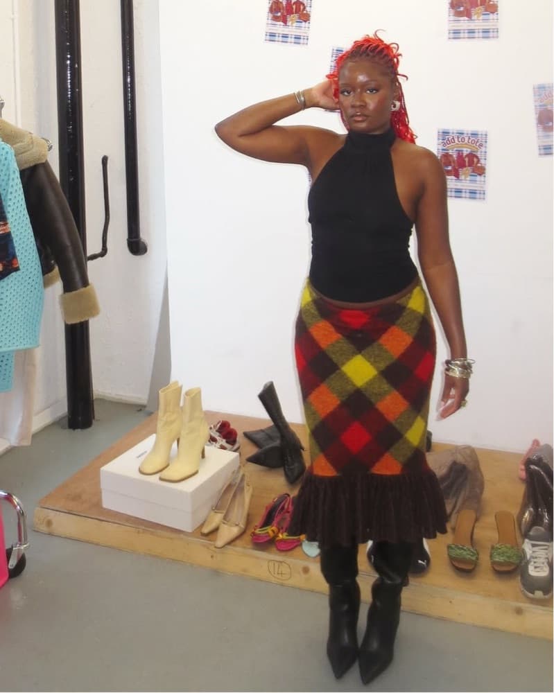 Wool plaid skirt  - Image 1