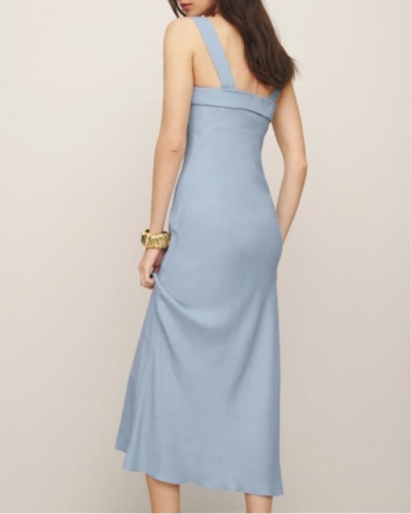 Elegant Reformation Midi Dress - Image 2