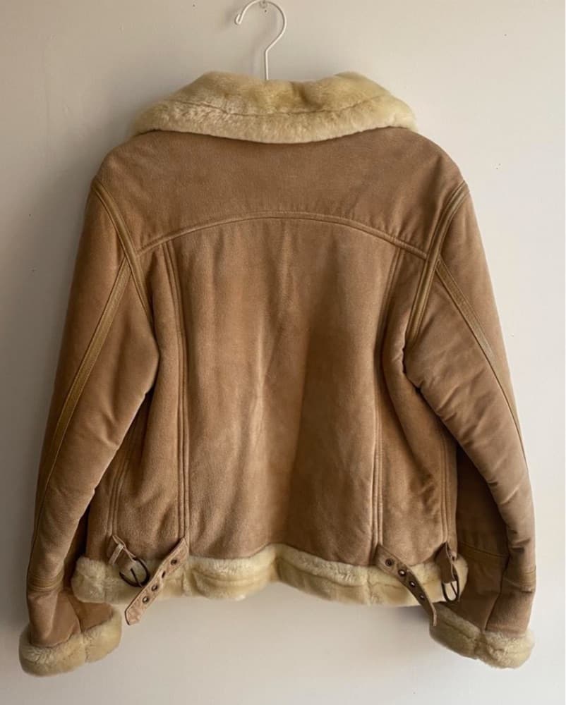 Cozy Shearling Jacket - Image 2