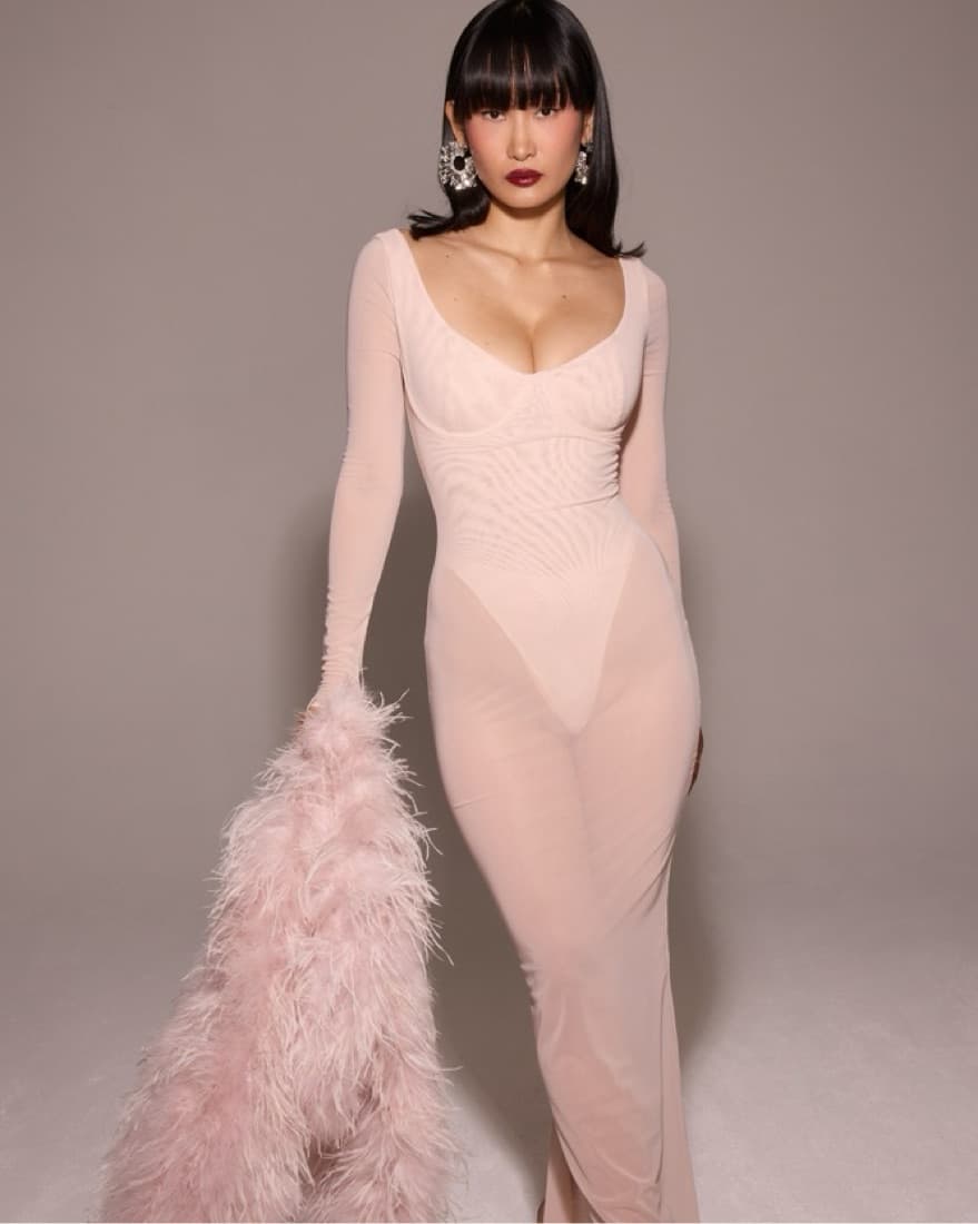 House Of Cb Everly - Image 1