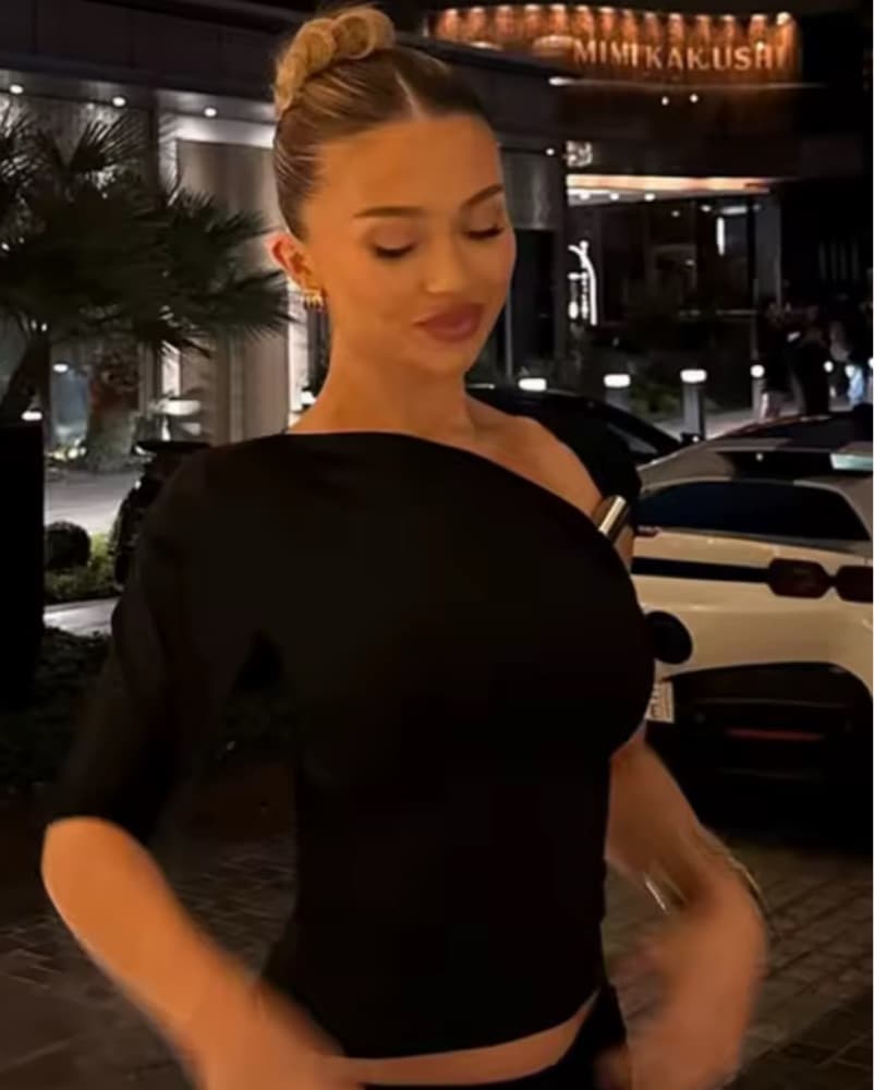 Off-Shoulder Black & Gold Top - Image 2