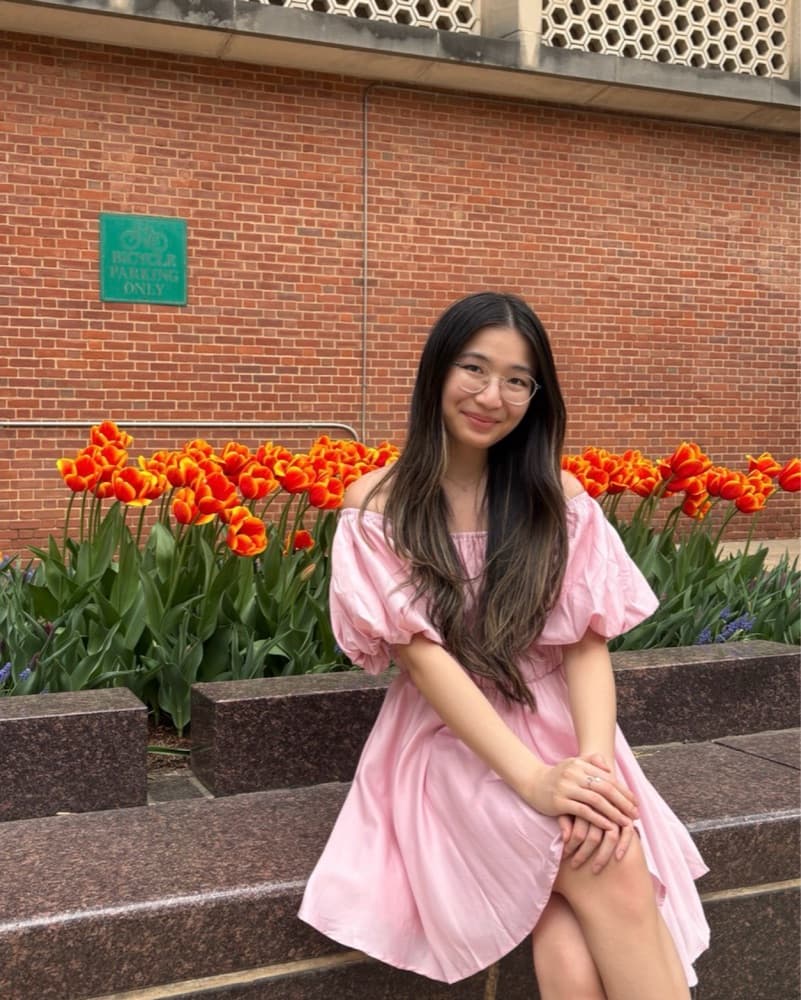 Flowy Pink Dress - Image 2