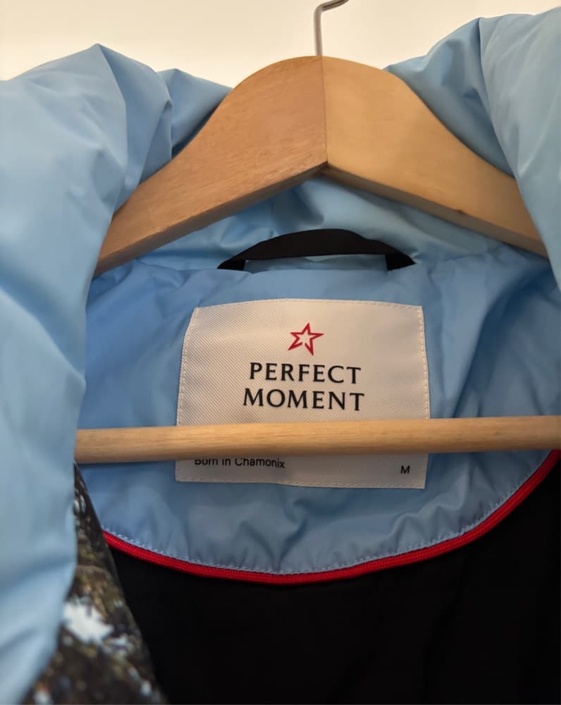Perfect Moment Ski Jacket - Image 3