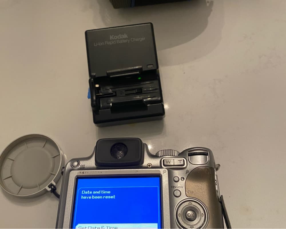Kodak easyshare 6.1 Mega pixels - Image 4