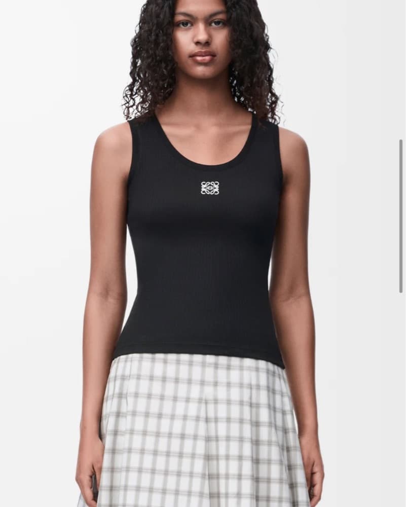 Loewe Tank - Image 1