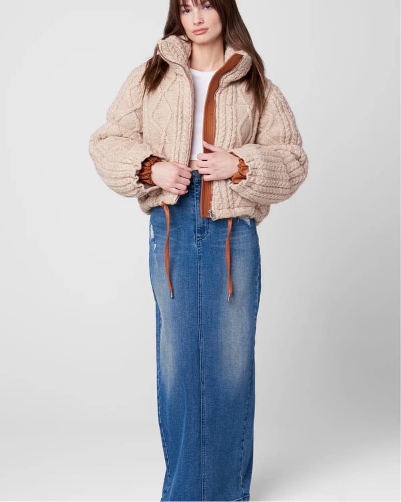 ANTHROPOLOGIE Cozy Knit Puffer Jacket - Image 4