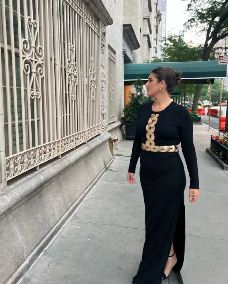 Black And Gold Staud Gown - Image 2