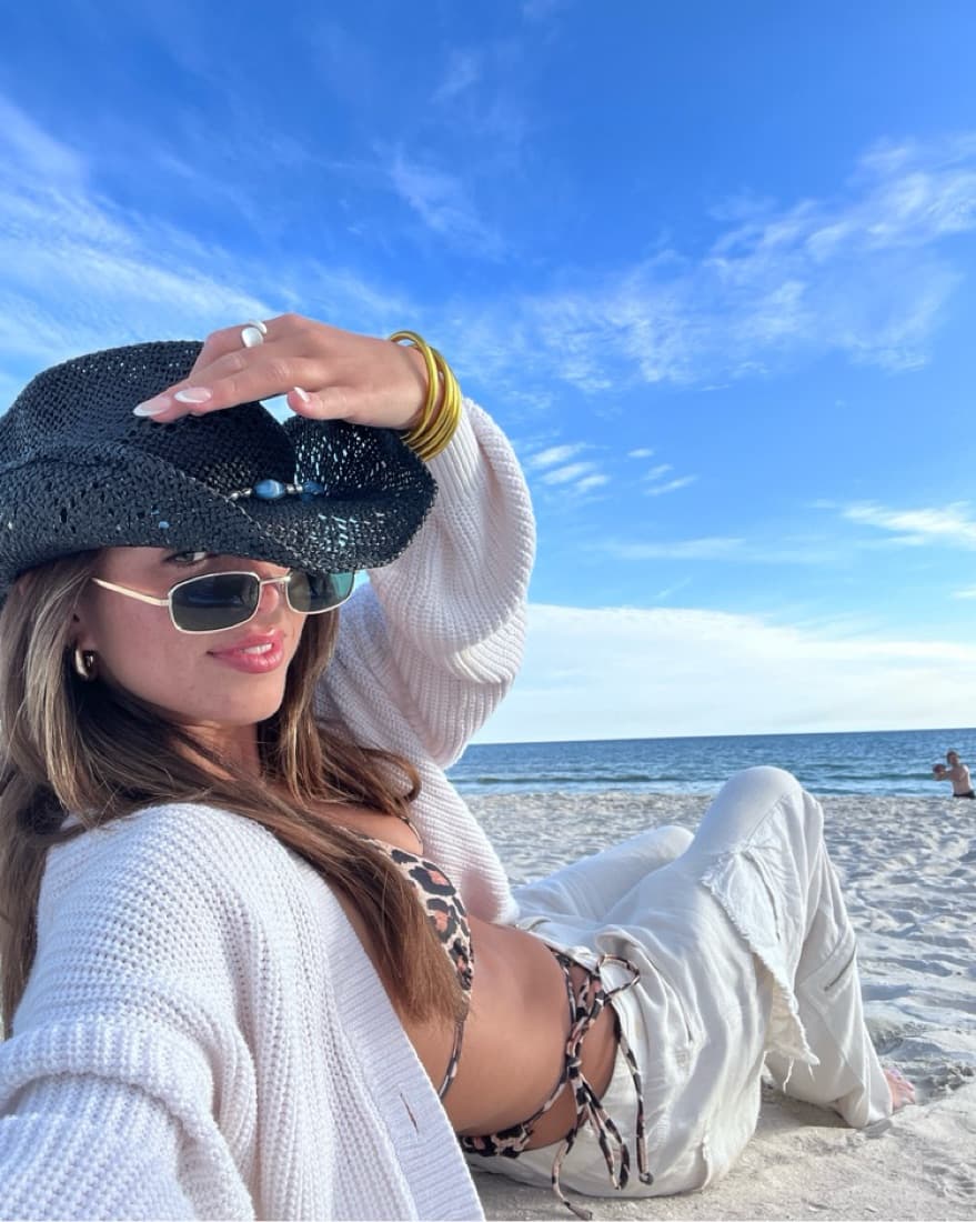 Black Cowgirl hat  - Image 2