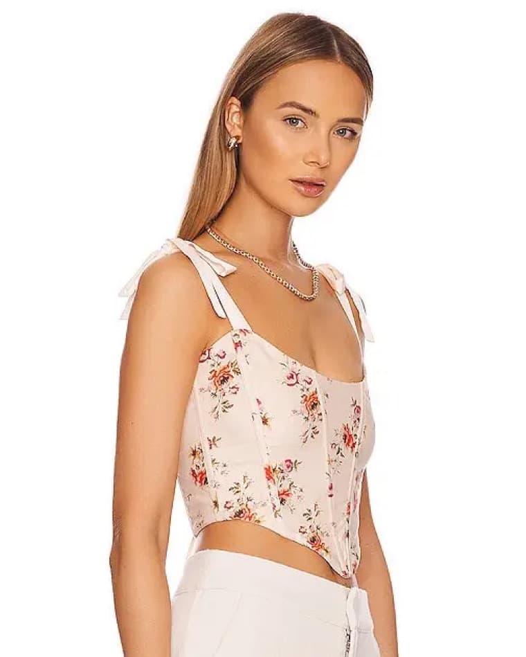 Revole V. Chapman Furore Top in Natural  - Image 4