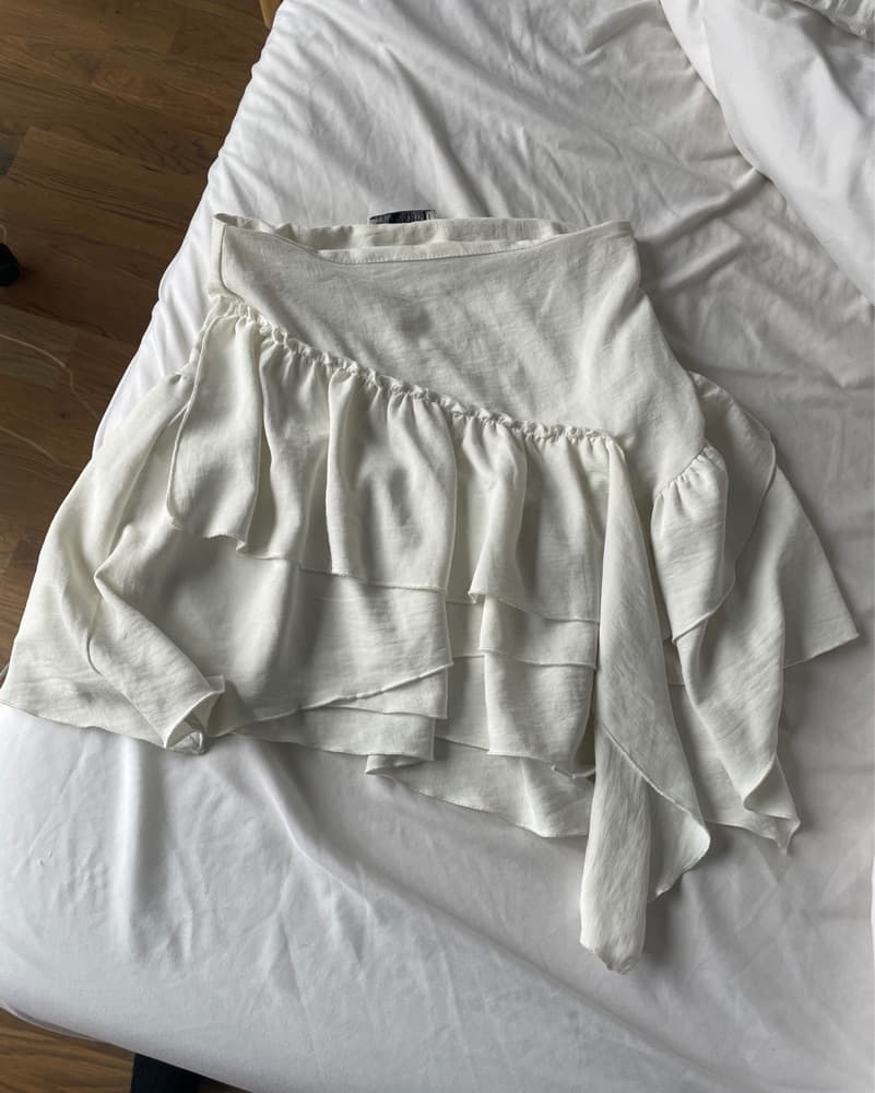 Zara Asymmetrical Skirt - Image 2