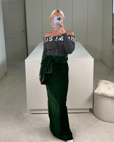 Bernadette - Velvet Skirt - Image 1