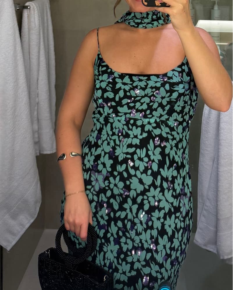 Floral Neckscarf dress - Image 3