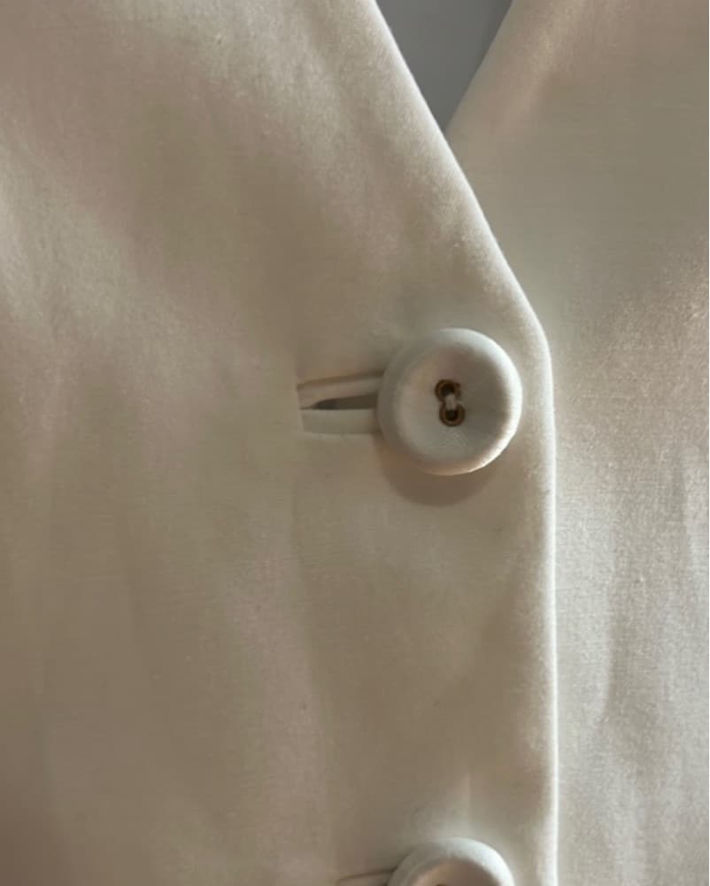 Bebe White Vest with Button Accents - Image 5