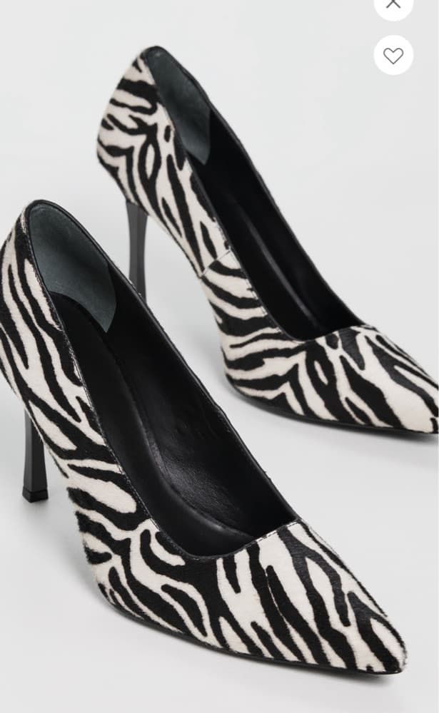 Reformation Joelle Heeled Pumps - Image 4