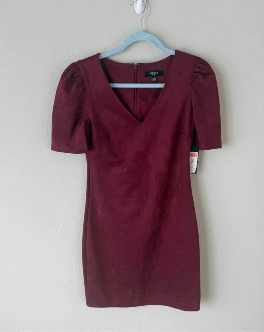 Elegant Burgundy Puff Sleeve Dress - Image 1