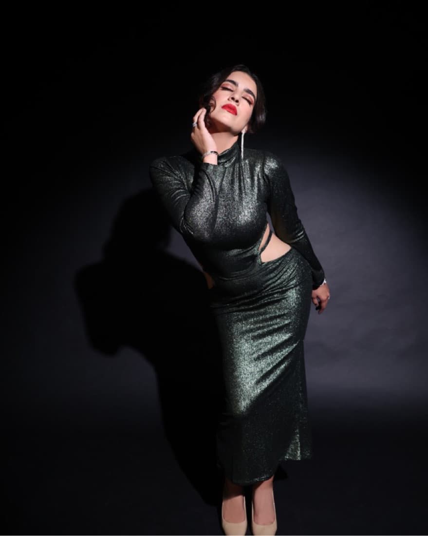 Glamorous Metallic Midi Dress - Image 3